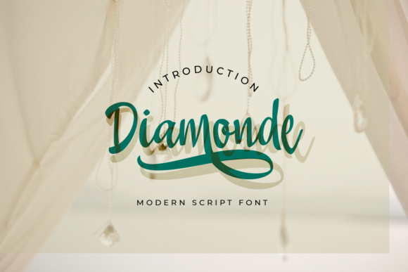 Diamonde: A Script Font That Elevates Digital Branding
